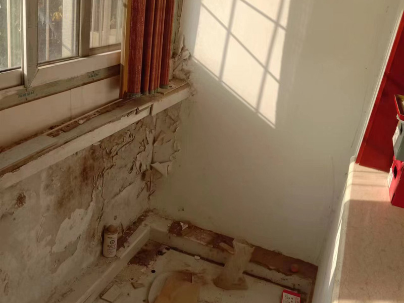 二手房陽(yáng)臺(tái)怎么改水管不破壞瓷磚(圖2) 二手房陽(yáng)臺(tái)怎么改水管不破壞瓷磚(圖2)