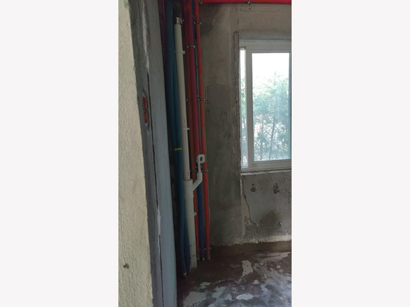 衛(wèi)生間下水道管壁滲水怎么辦(圖2) 衛(wèi)生間下水道管壁滲水怎么辦(圖2)