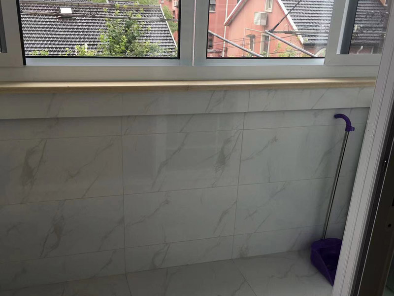 陽臺漏水到樓下便宜的解決方法(圖1) 陽臺漏水到樓下便宜的解決方法(圖1)