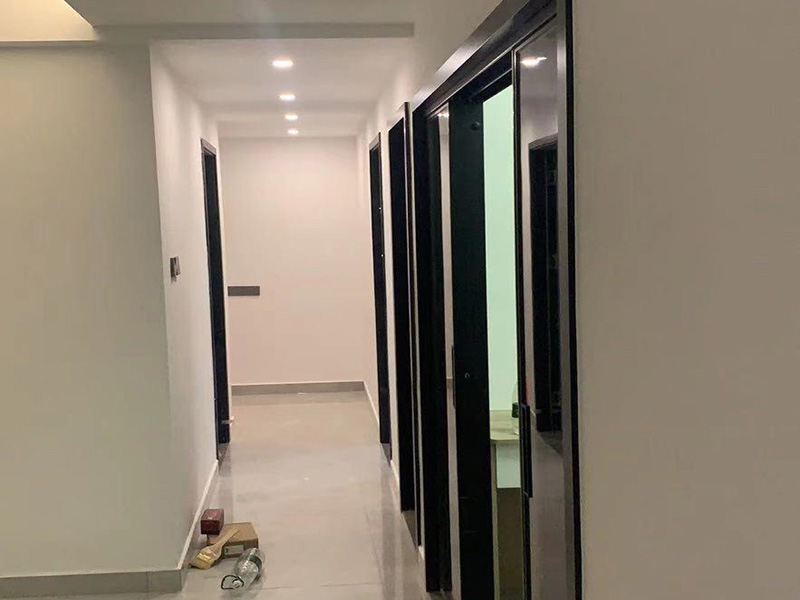 太原過(guò)道安裝筒燈還是射燈？(圖1)